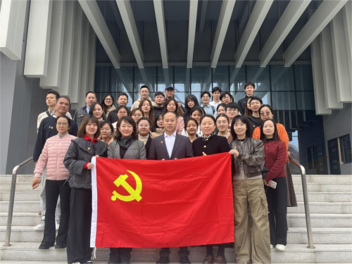 公司开展11月主题党日活动